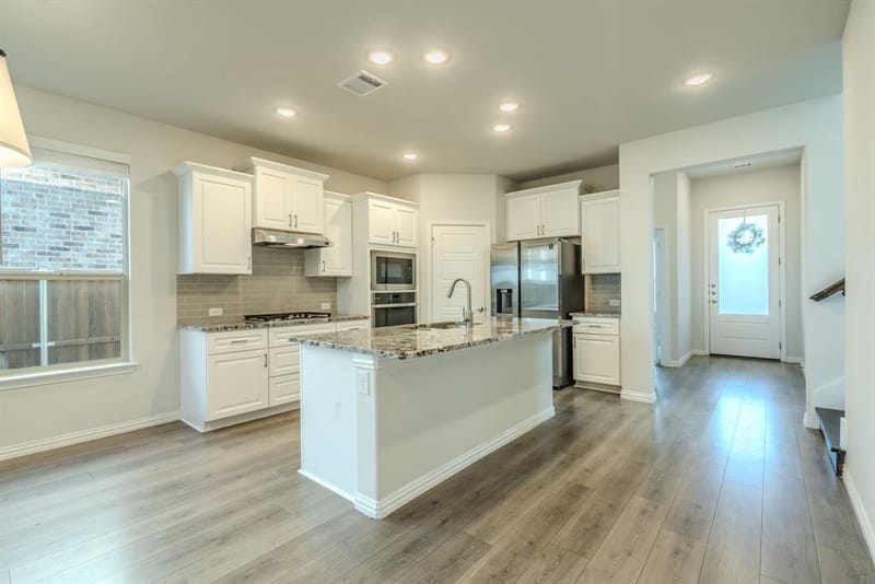 12345 Hulson Trail, Fort Worth TX 76052 - Photo 7