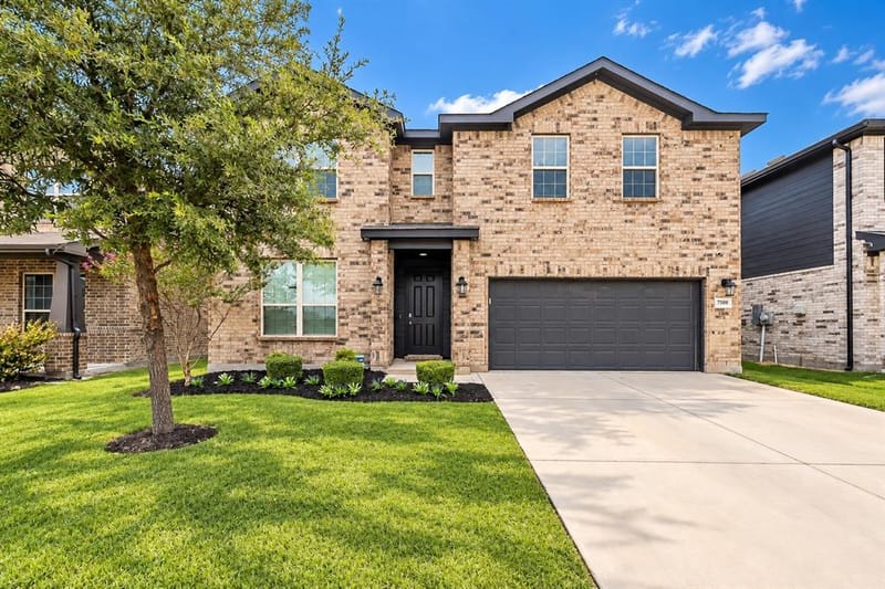 7508 Schooner Drive, Fort Worth TX 76179 - Photo 2