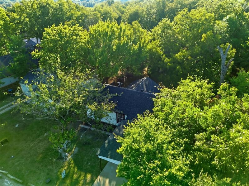 1105 Bell Drive, Greenville TX 75401 - Photo 6