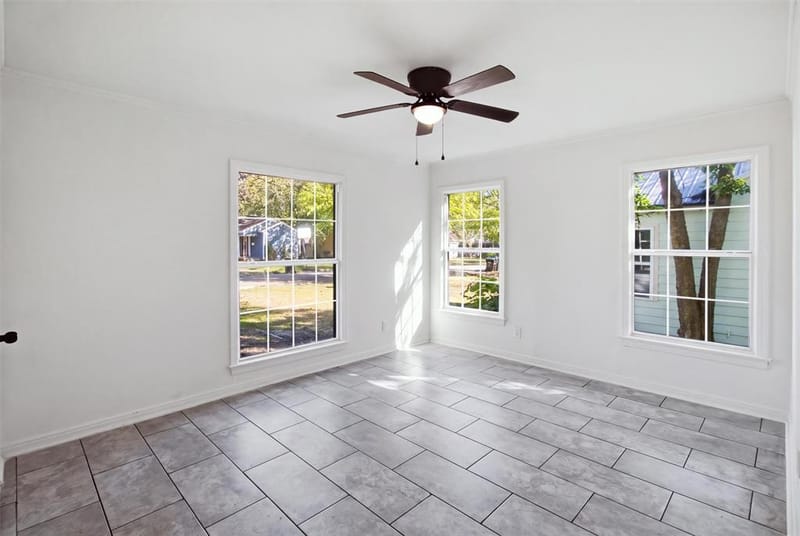 1105 Bell Drive, Greenville TX 75401 - Photo 20