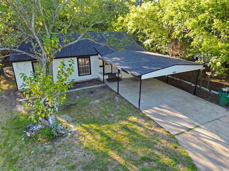 1105 Bell Drive, Greenville TX 75401 - Photo 4