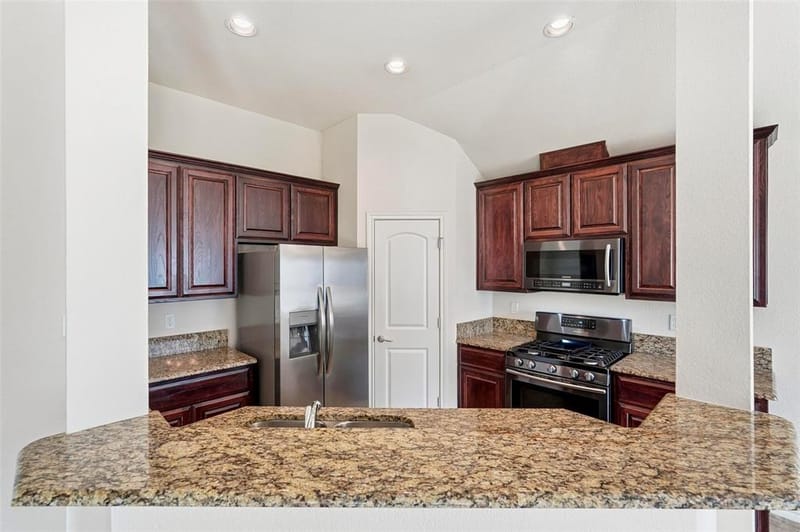 416 Windridge Drive, Little Elm TX 75068 - Photo 8