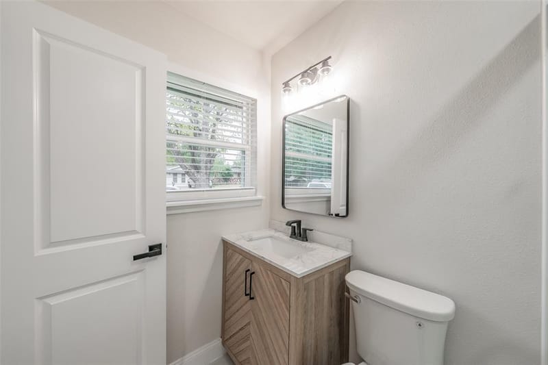 404 Simmons Drive, Hurst TX 76053 - Photo 22