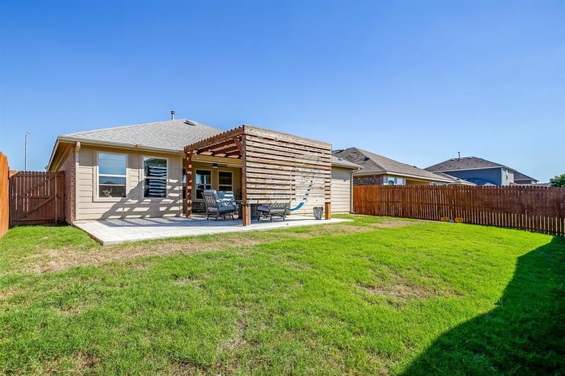 8925 Finn Lane, Fort Worth TX 76131 - Photo 36