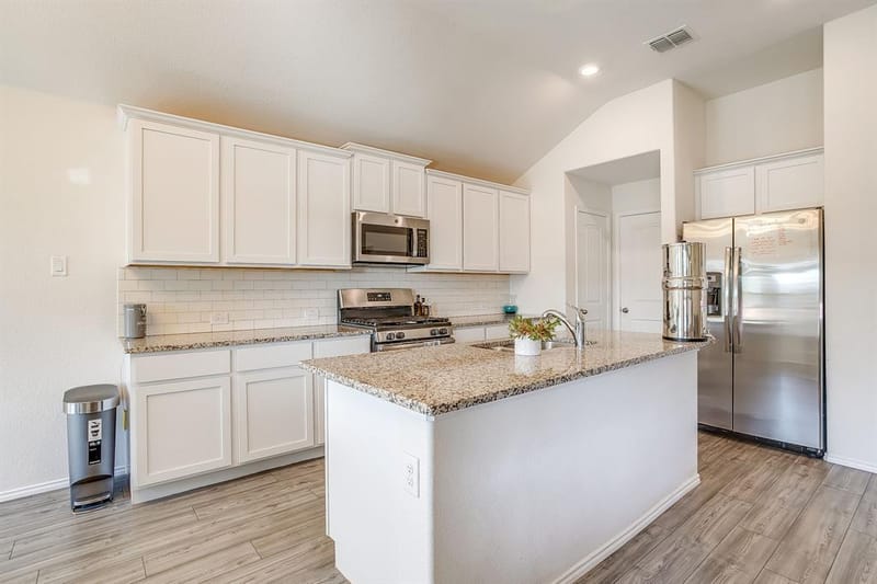 8925 Finn Lane, Fort Worth TX 76131 - Photo 15