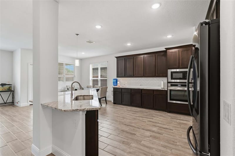 9121 Desert Flora Drive, Fort Worth TX 76131 - Photo 6