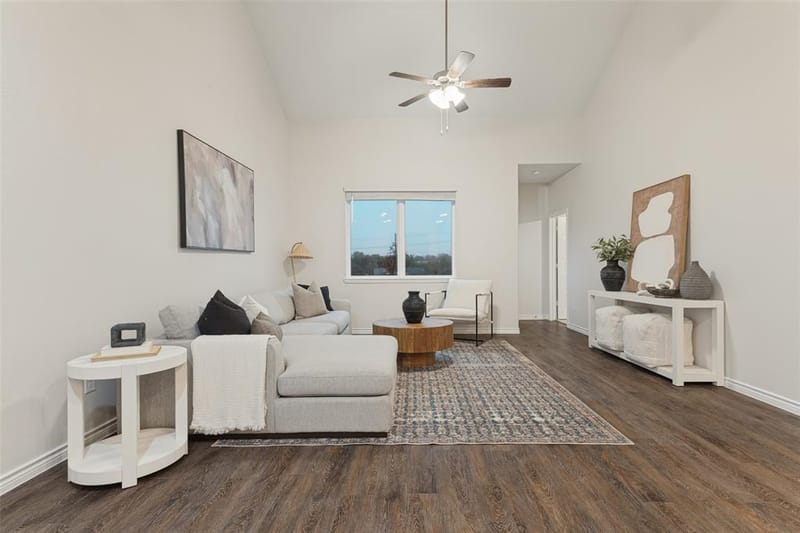829 Jetliner Avenue, Fort Worth TX 76131 - Photo 5