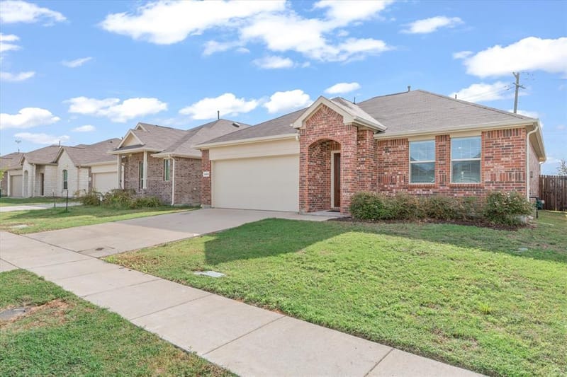 5404 Montrose Drive, Forney TX 75126 - Photo 3
