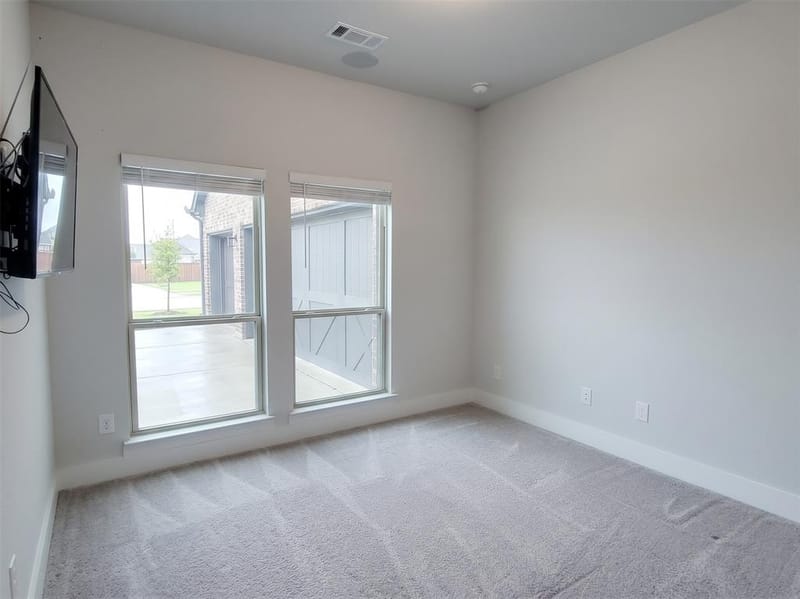 1801 Hidden Creek Drive, Midlothian TX 76065 - Photo 11
