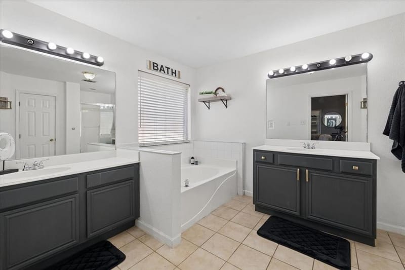 503 E Kaufman Street, Mabank TX 75147 - Photo 12
