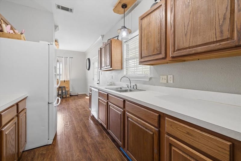 503 E Kaufman Street, Mabank TX 75147 - Photo 18