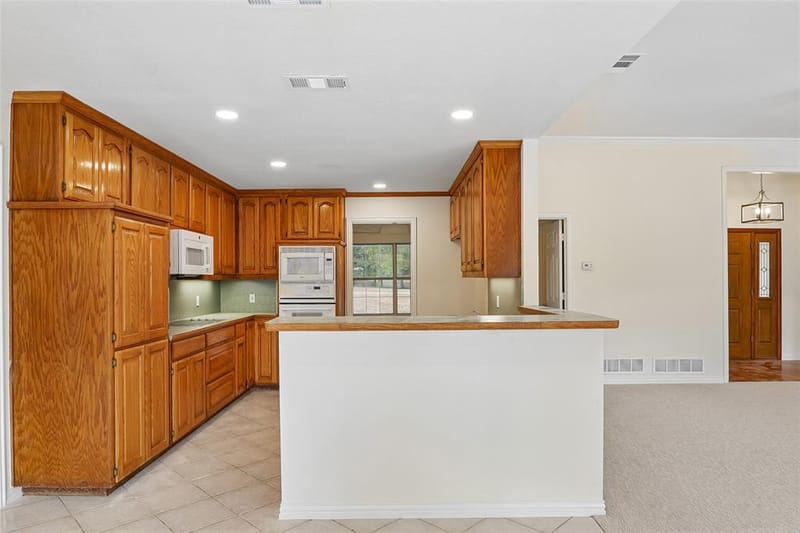 1570 Karen Drive, Argyle TX 76226 - Photo 9