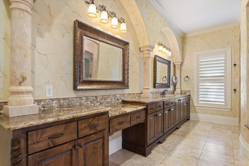 10020 Hidden Bluff, Waco TX 76657 - Photo 12