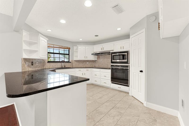 6732 Coach House Lane, Plano TX 75023 - Photo 9