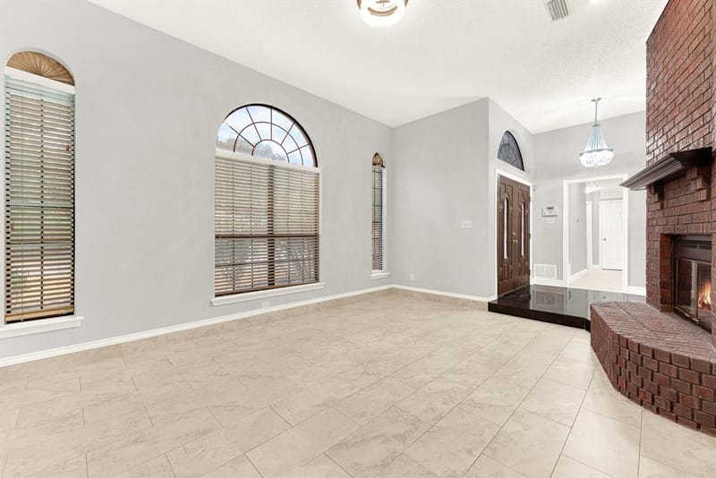 6732 Coach House Lane, Plano TX 75023 - Photo 4