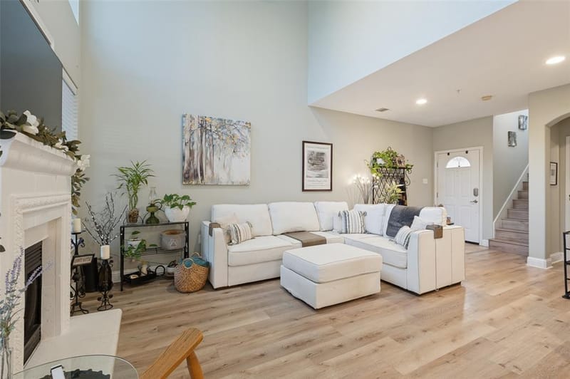 604 Jamboree Way, Euless TX 76039
