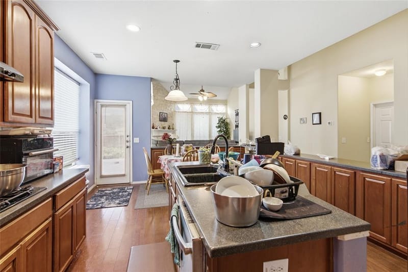 11117 Silver Horn Drive, Frisco TX 75033 - Photo 34