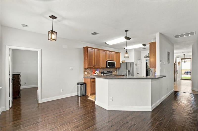 632 Montgomery Drive, Lake Dallas TX 75065 - Photo 9