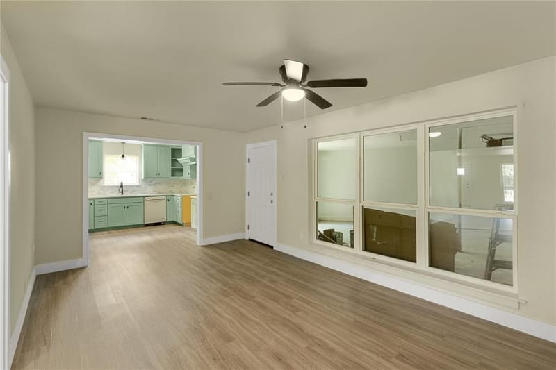 6112 W Poly Webb Road, Arlington TX 76016 - Photo 11