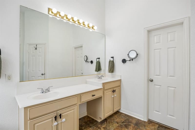 7462 Chinaberry Lane, Frisco TX 75033 - Photo 20
