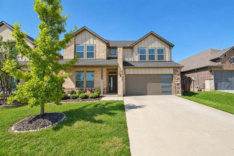 10208 Hanks Creek Road, Fort Worth TX 76126