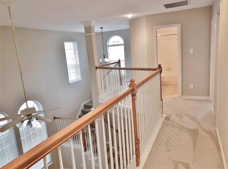211 Moss Hill Road, Irving TX 75063 - Photo 11