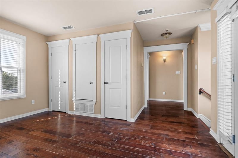 1906 Malone Cliff View, Dallas TX 75208 - Photo 20