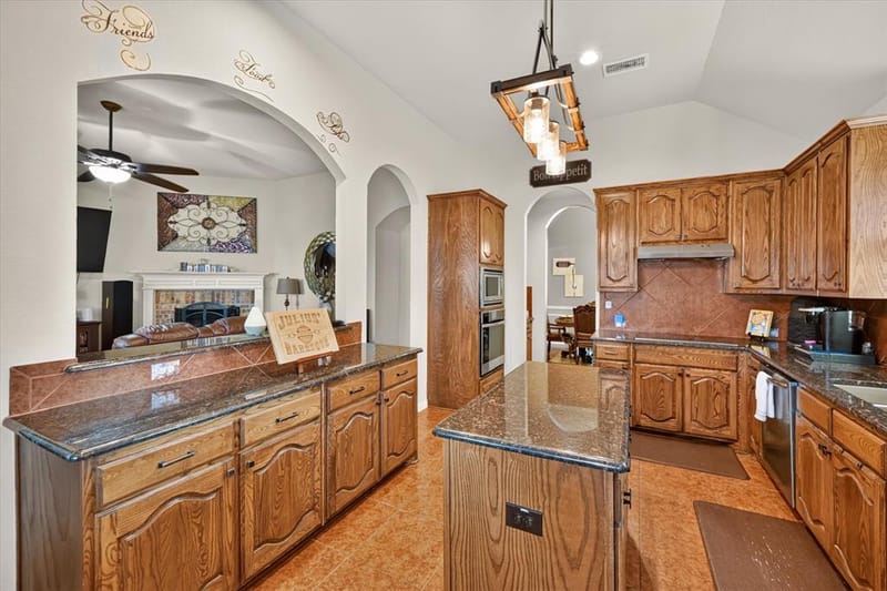 902 Nikki Drive, Cedar Hill TX 75104 - Photo 7