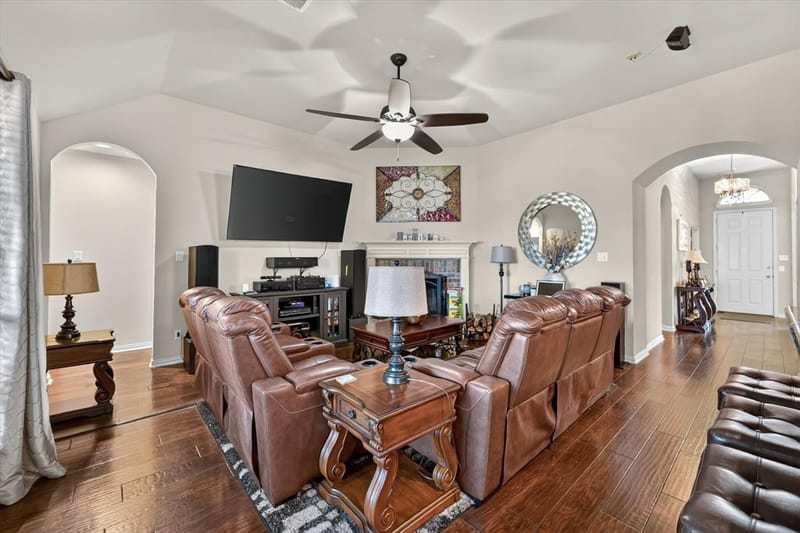 902 Nikki Drive, Cedar Hill TX 75104 - Photo 10