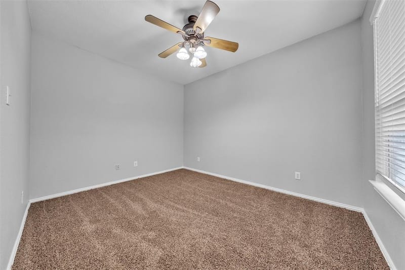 5448 Pecan Creek Circle, Fort Worth TX 76244 - Photo 16