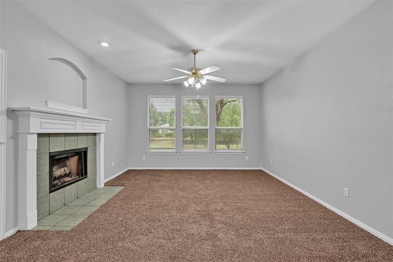 5448 Pecan Creek Circle, Fort Worth TX 76244 - Photo 12