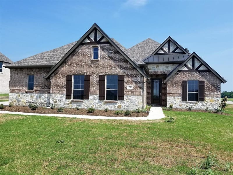 397 Willie's Court, Whitesboro TX 76273