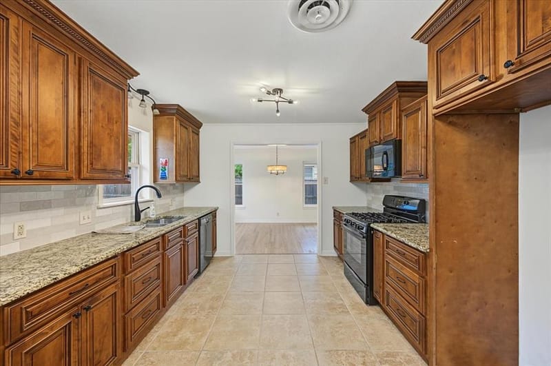 3809 Heywood Avenue, Fort Worth TX 76109 - Photo 22
