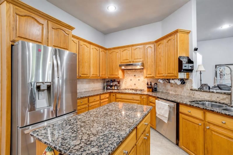 104 Olives Branch, Shady Shores TX 76208 - Photo 10