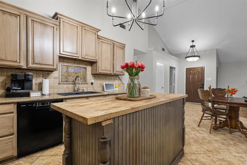 3700 Verlaine Drive, Carrollton TX 75007 - Photo 17