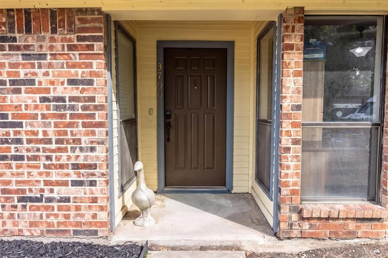 3700 Verlaine Drive, Carrollton TX 75007 - Photo 5