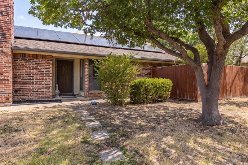 3700 Verlaine Drive, Carrollton TX 75007 - Photo 4