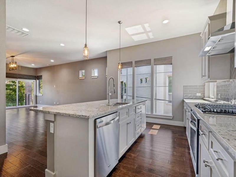 2901 Wingate Street, Fort Worth TX 76107 - Photo 12