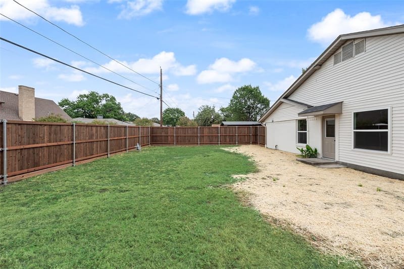3431 Cloverdale Lane, Farmers Branch TX 75234 - Photo 26