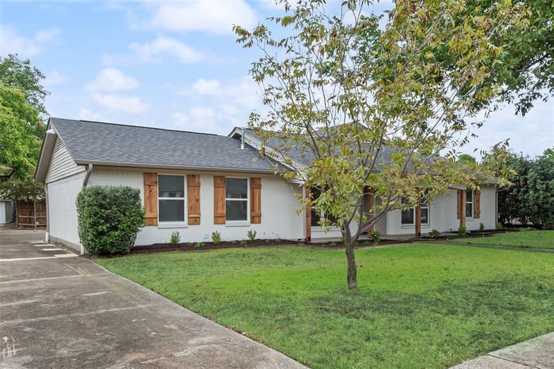 3431 Cloverdale Lane, Farmers Branch TX 75234