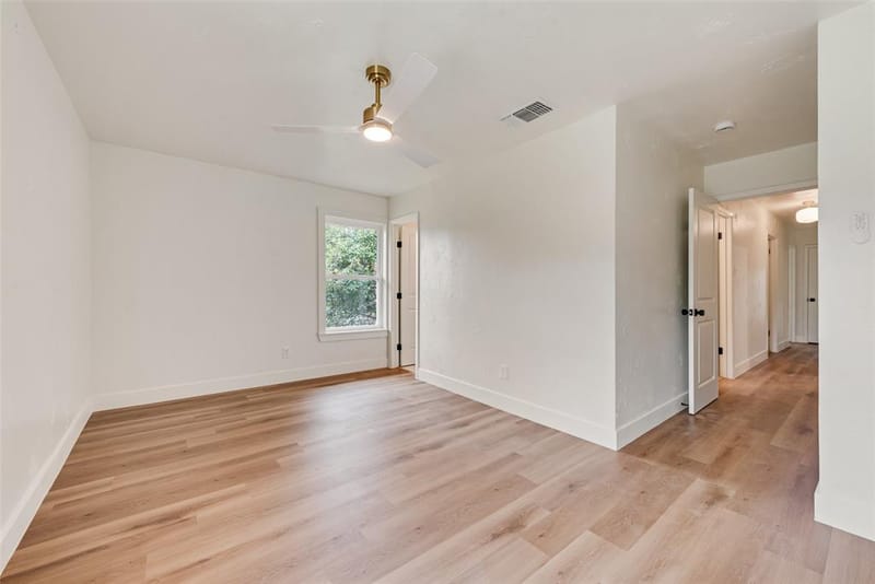 3431 Cloverdale Lane, Farmers Branch TX 75234 - Photo 18