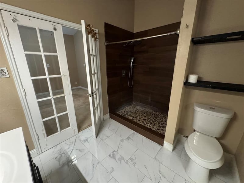 911 Gaynor Avenue, Duncanville TX 75137 - Photo 11