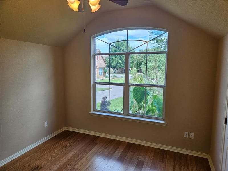 103 Heritage Place, Glen Rose TX 76043 - Photo 18