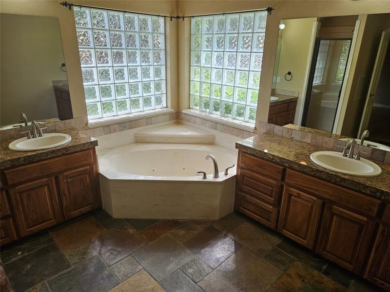 103 Heritage Place, Glen Rose TX 76043 - Photo 15