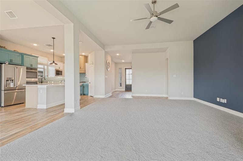 1304 Brandenburg Street, Mansfield TX 76063 - Photo 12
