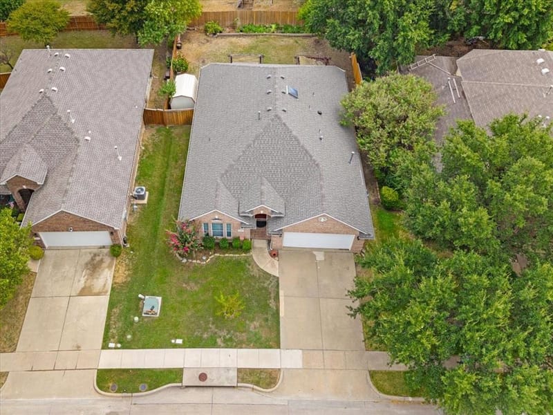 3135 Guadaloupe, Grand Prairie TX 75054 - Photo 6