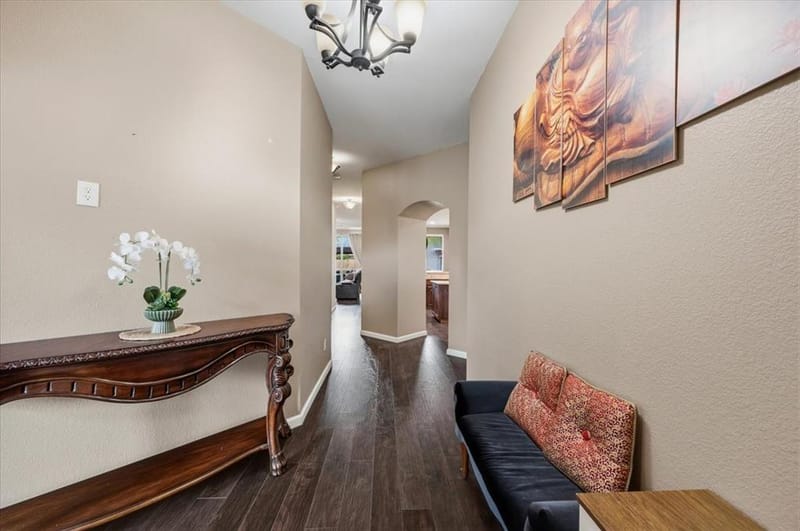 3135 Guadaloupe, Grand Prairie TX 75054 - Photo 9
