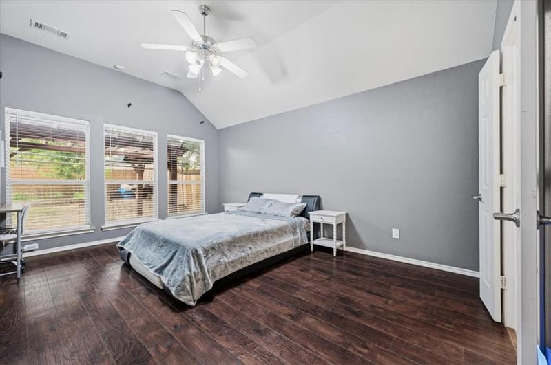 3135 Guadaloupe, Grand Prairie TX 75054 - Photo 21