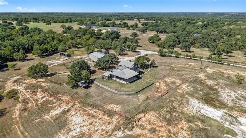 1458 Jim Harry Loop, Sunset TX 76270 - Photo 35