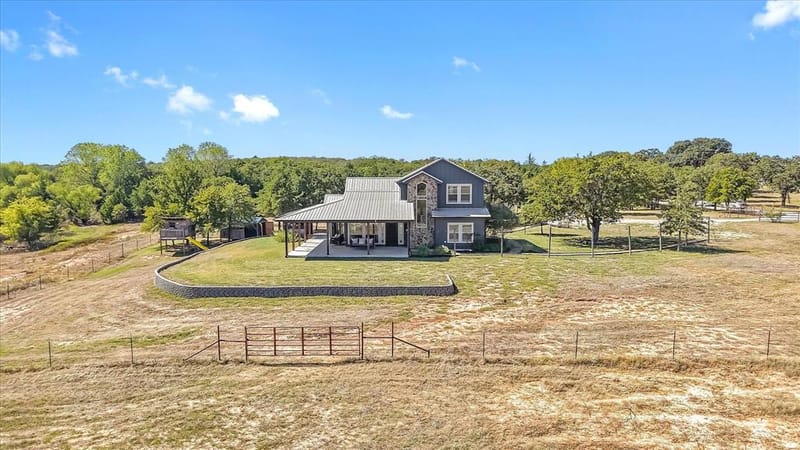 1458 Jim Harry Loop, Sunset TX 76270 - Photo 29